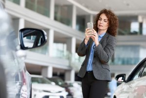 A recon department able to get cars temporarily photographed right off the transport – and then in and out of the photo booth puts a quite disruptive closing tool in your sales team’s hands, in real time every day!